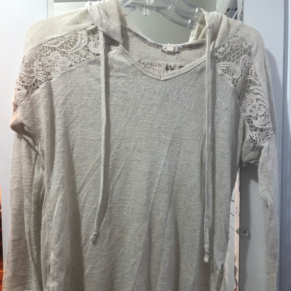 Long sleeve hoodie shirt